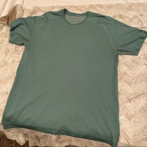 Lululemon Metal Vent Breathe Short Sleeve